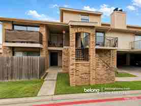 232 Shady Lane Dr - Photo 1 of 1
