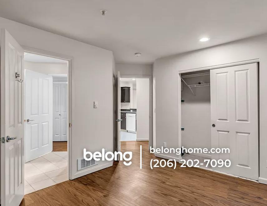 611 Highland Dr #203 - Photo 3 of 9