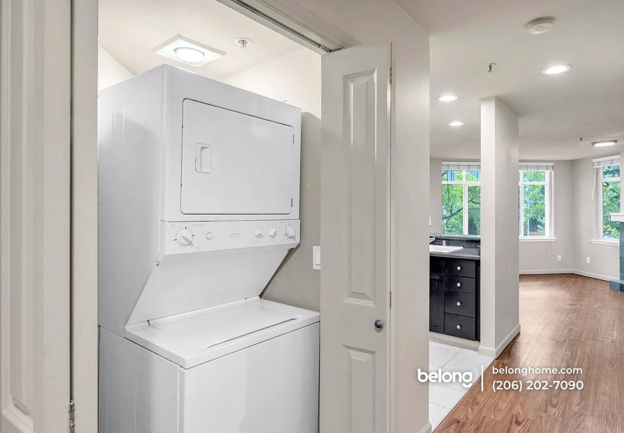 611 Highland Dr #203 - Photo 6 of 9
