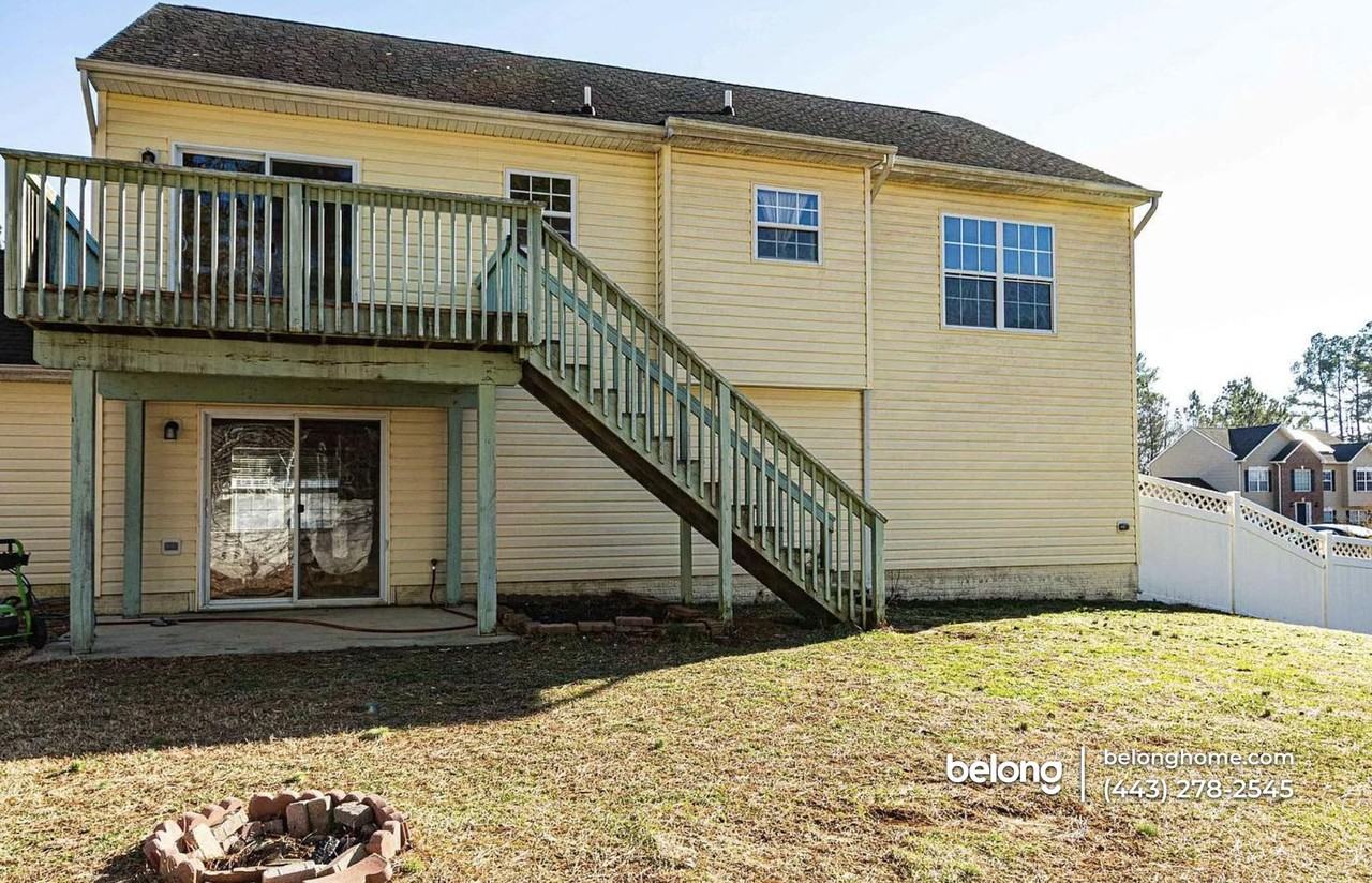20851 Autumn Mill Ct - Photo 2 of 7