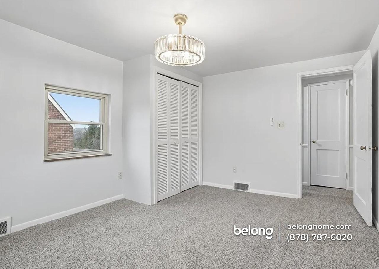 5240 Orchard Hill Dr - Photo 7 of 11