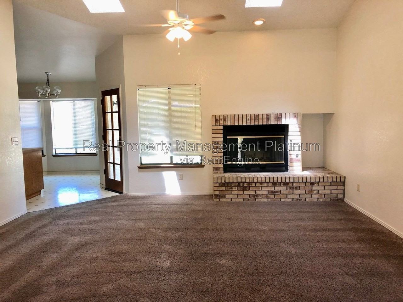 6425 N Arthur Ave - Photo 5 of 20