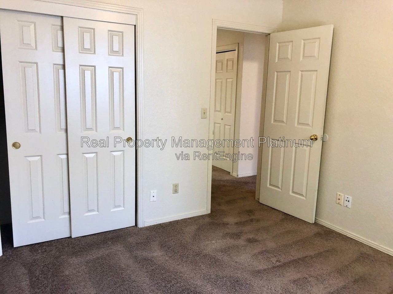 6425 N Arthur Ave - Photo 7 of 20