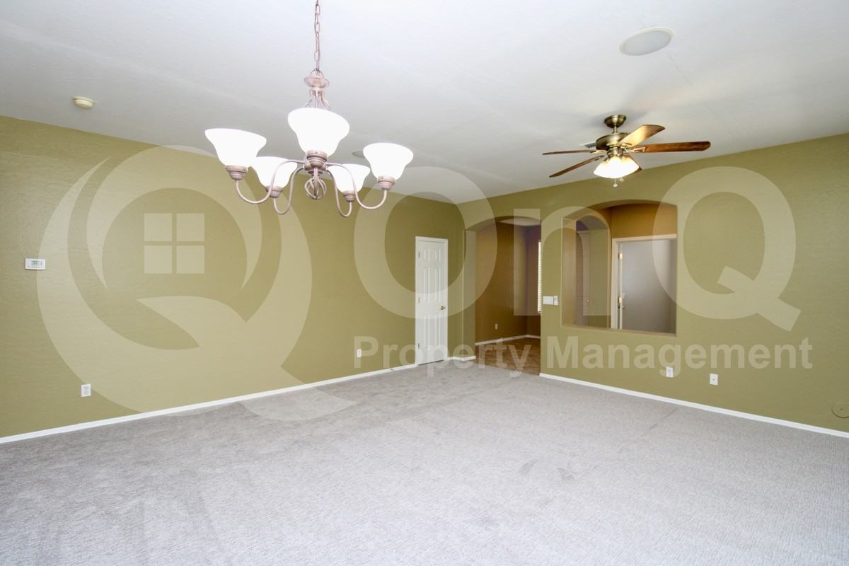 1199 E Browning Pl - Photo 6 of 26