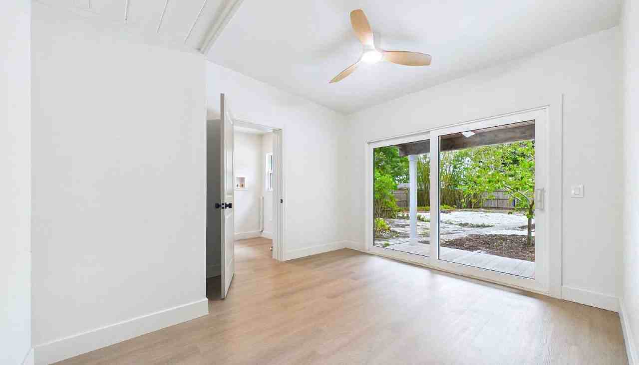 7330 5th Ave N - Photo 7 of 22