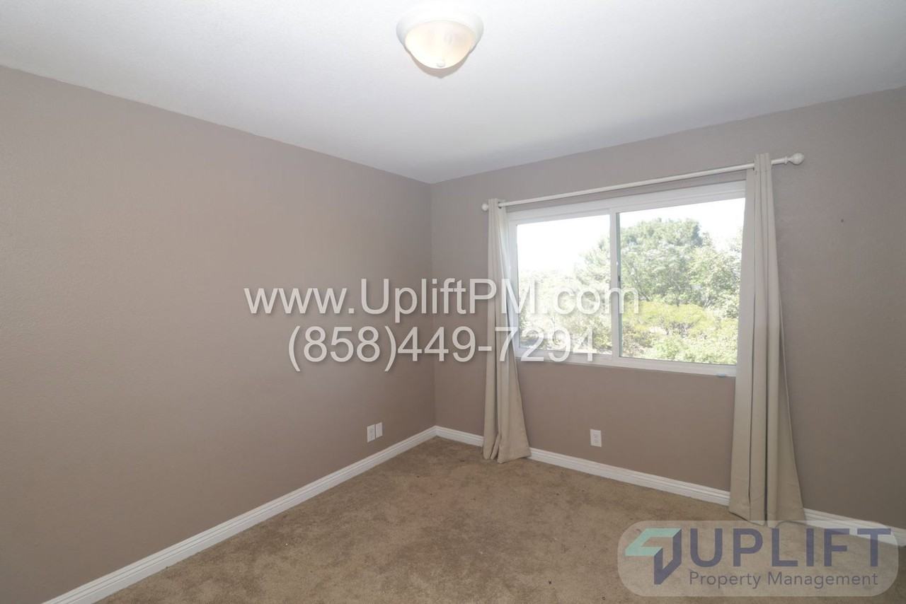 15436 Las Manzanitas Rd - Photo 7 of 45