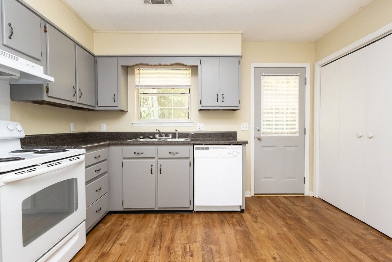 16 Indigo Ln #36 - Photo 5 of 18