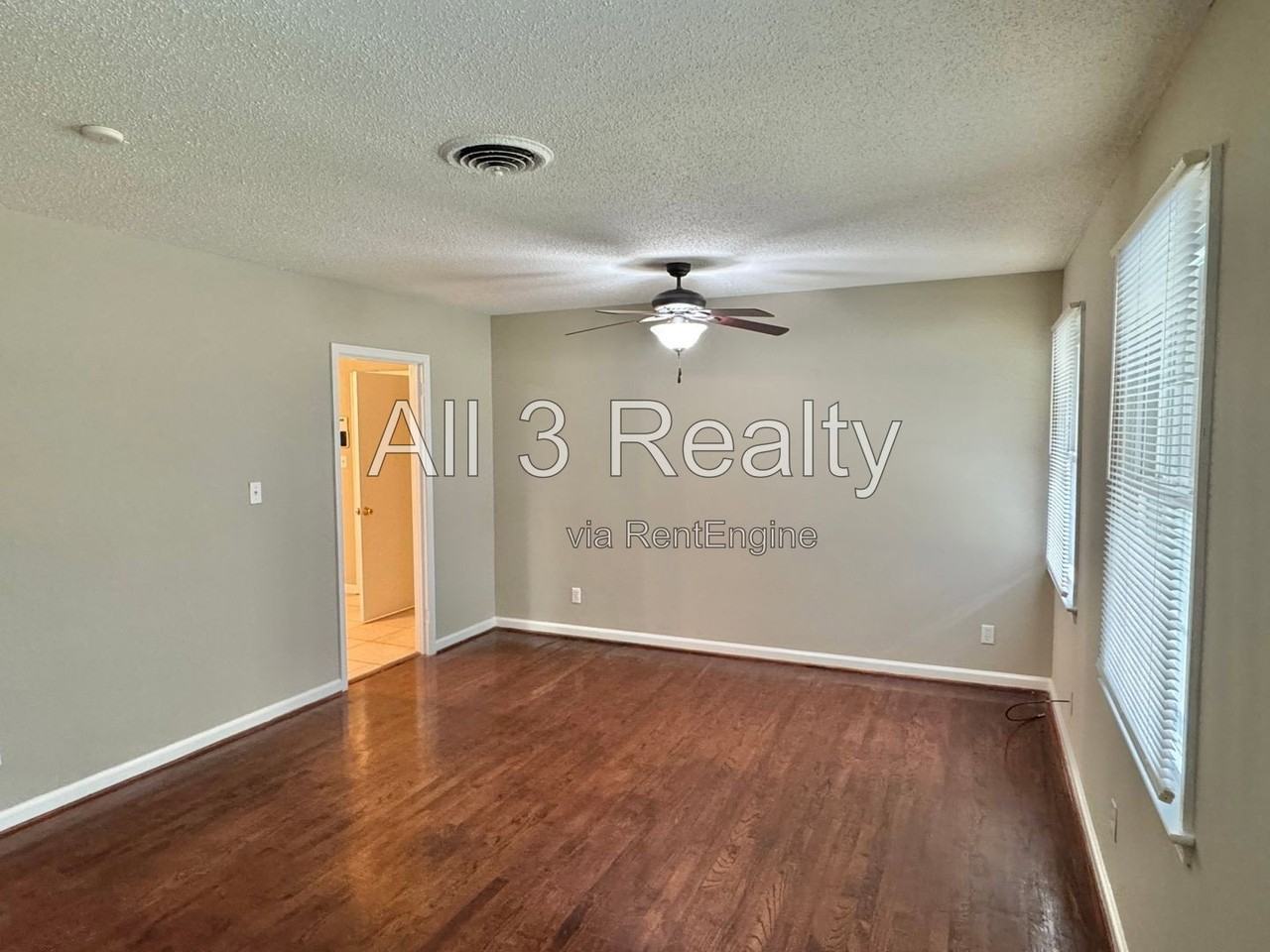 1149 Beth Manor Dr - Photo 5 of 27