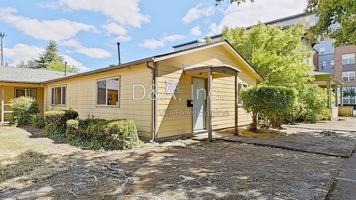 featured image of 437 Sw 9th St