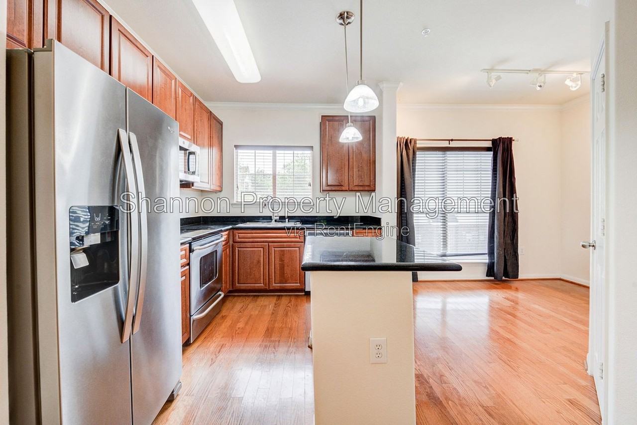 9200 Westheimer Rd #705 - Photo 7 of 27