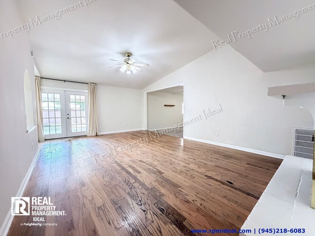 407 Ivy Way - Photo 4 of 28