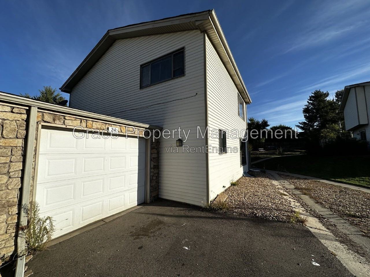 24 Mountain Shadows Ct - Photo 3 of 41