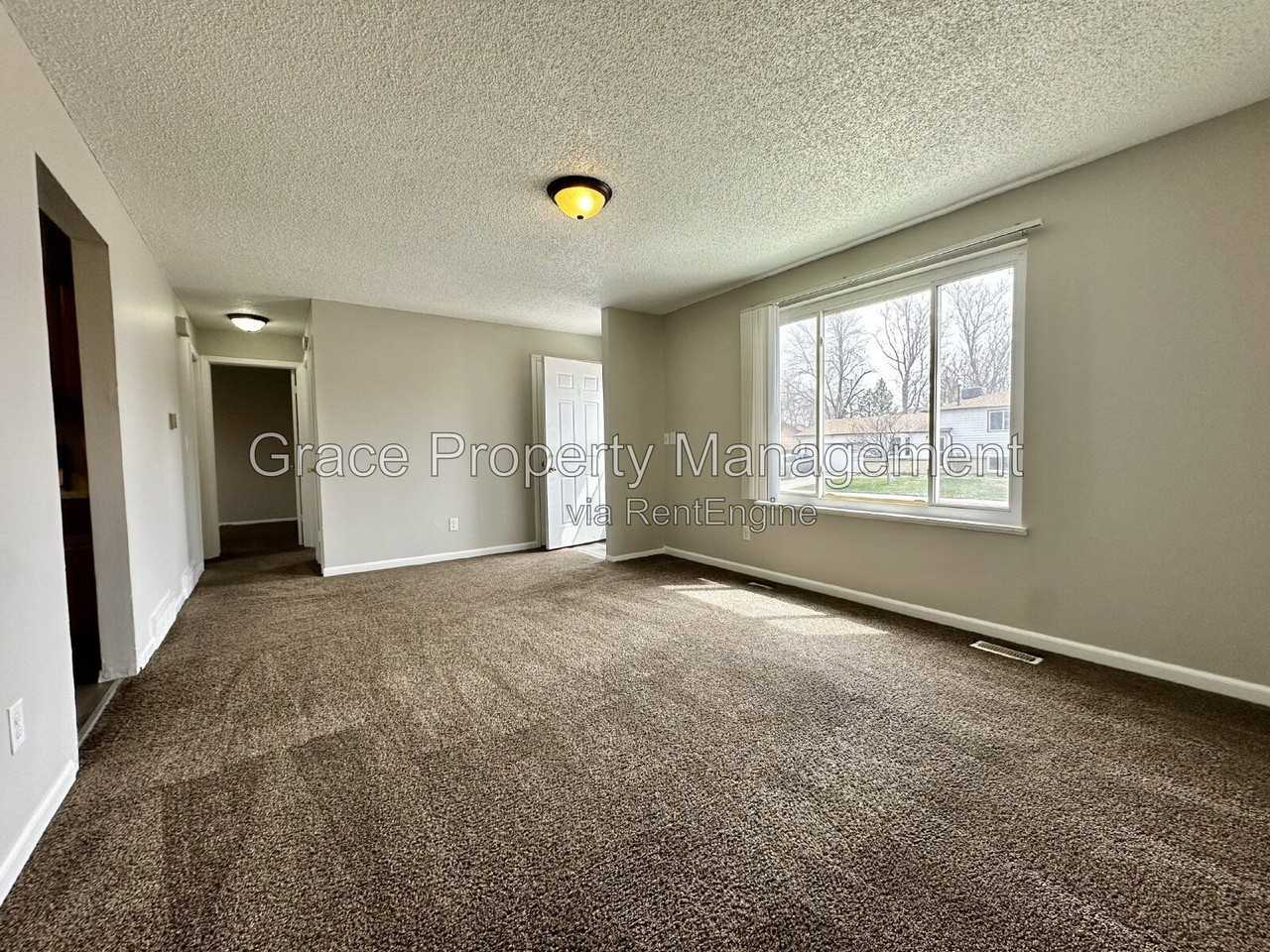 3801 E 117th Ave - Photo 4 of 23