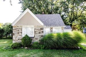 featured image of 6211 Seneca Rd