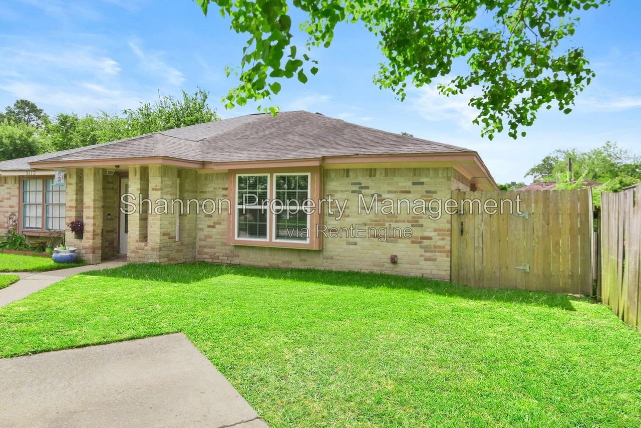 3110 Oak Rock Cir - Photo 2 of 31