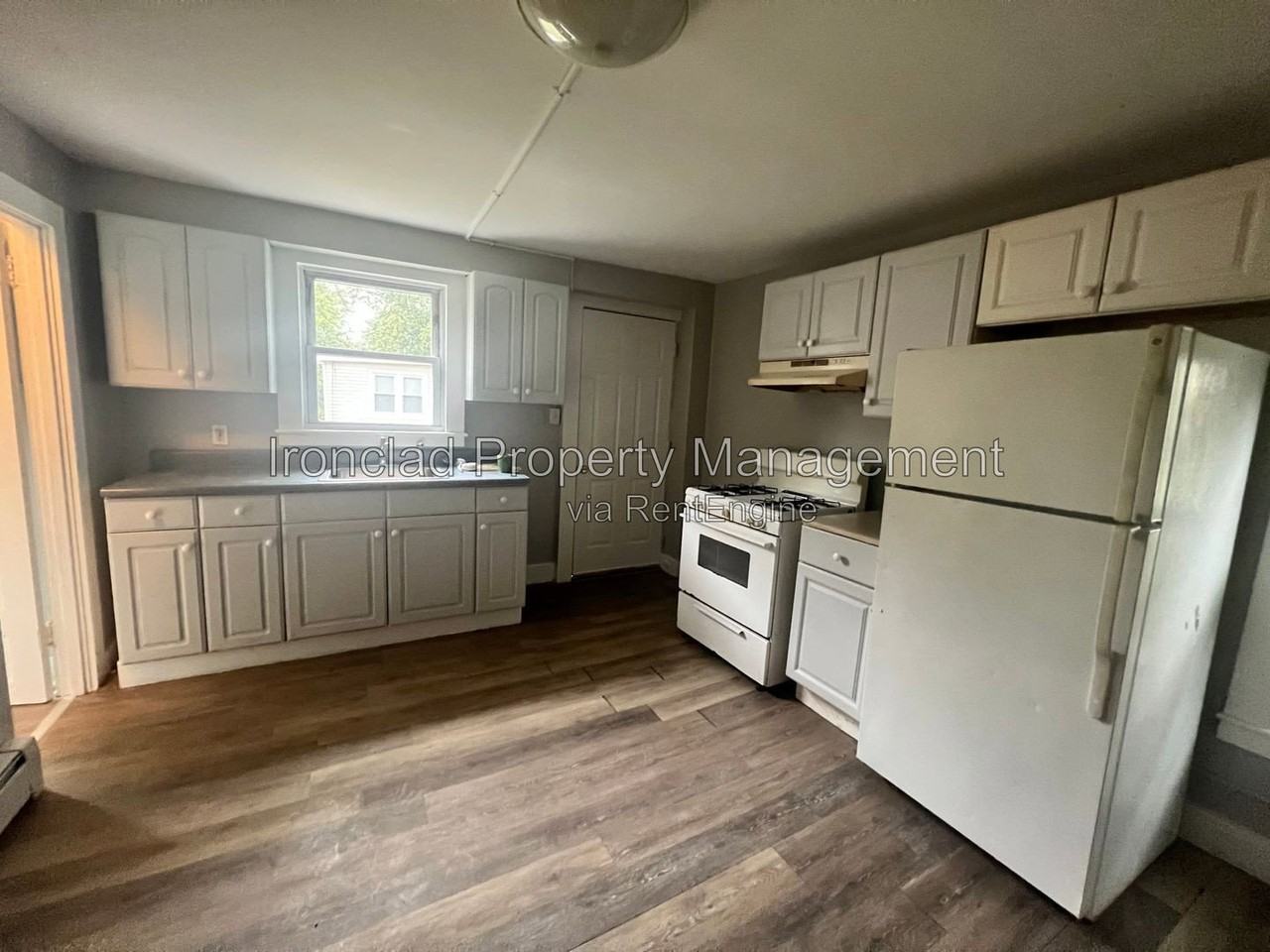206 Main St #204-2 - Photo 2 of 7