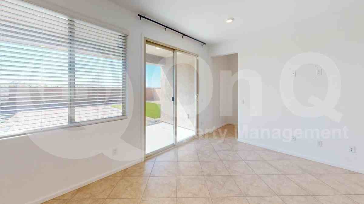 13112 E Cembeline Ln - Photo 7 of 20