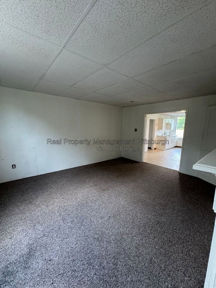 671 5th St - Photo 7 of 10