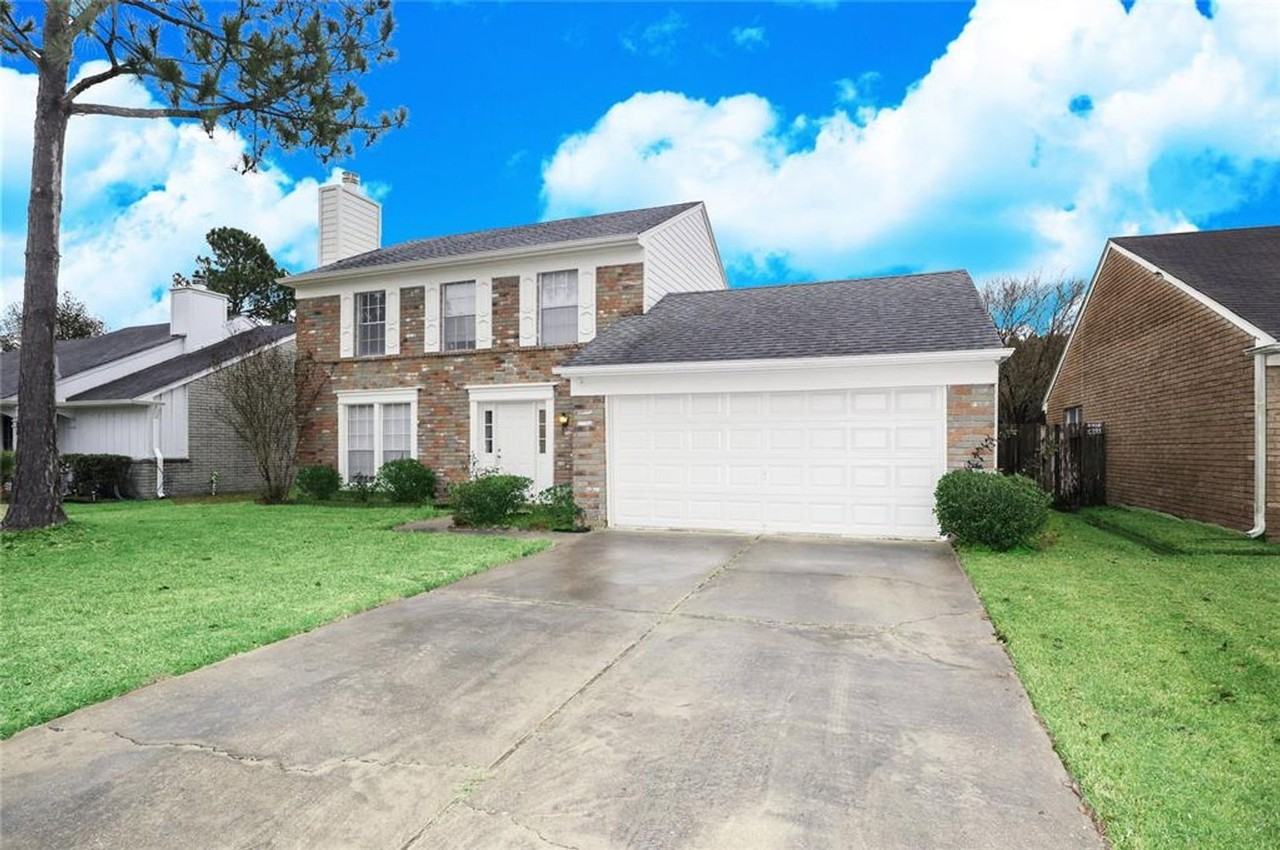 2630 Anthony Hay Ln - Photo 2 of 26