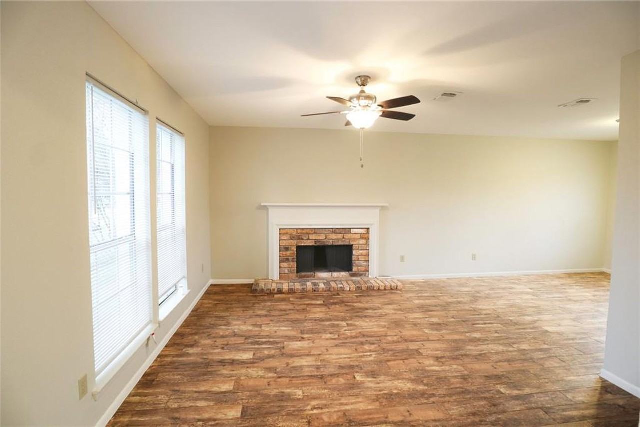 2630 Anthony Hay Ln - Photo 6 of 26