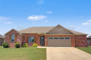 featured image of 381 Captain Hopkins St