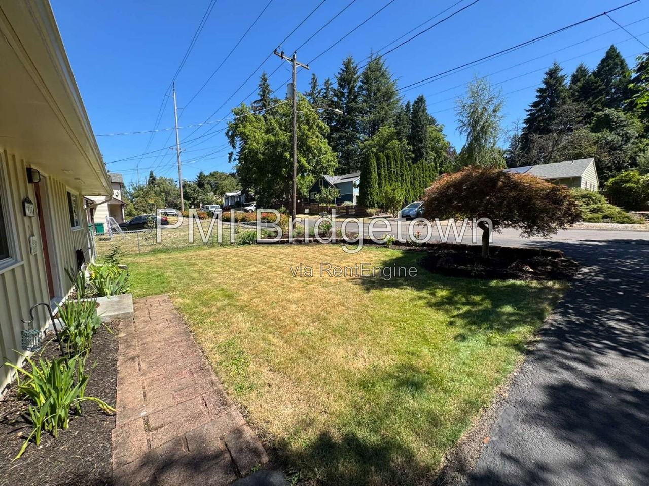 9725 Se 29th Ave - Photo 6 of 20