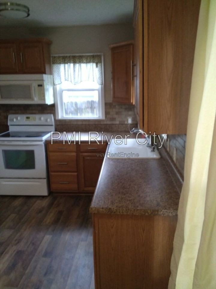 5018 Birkenhead Rd - Photo 5 of 13