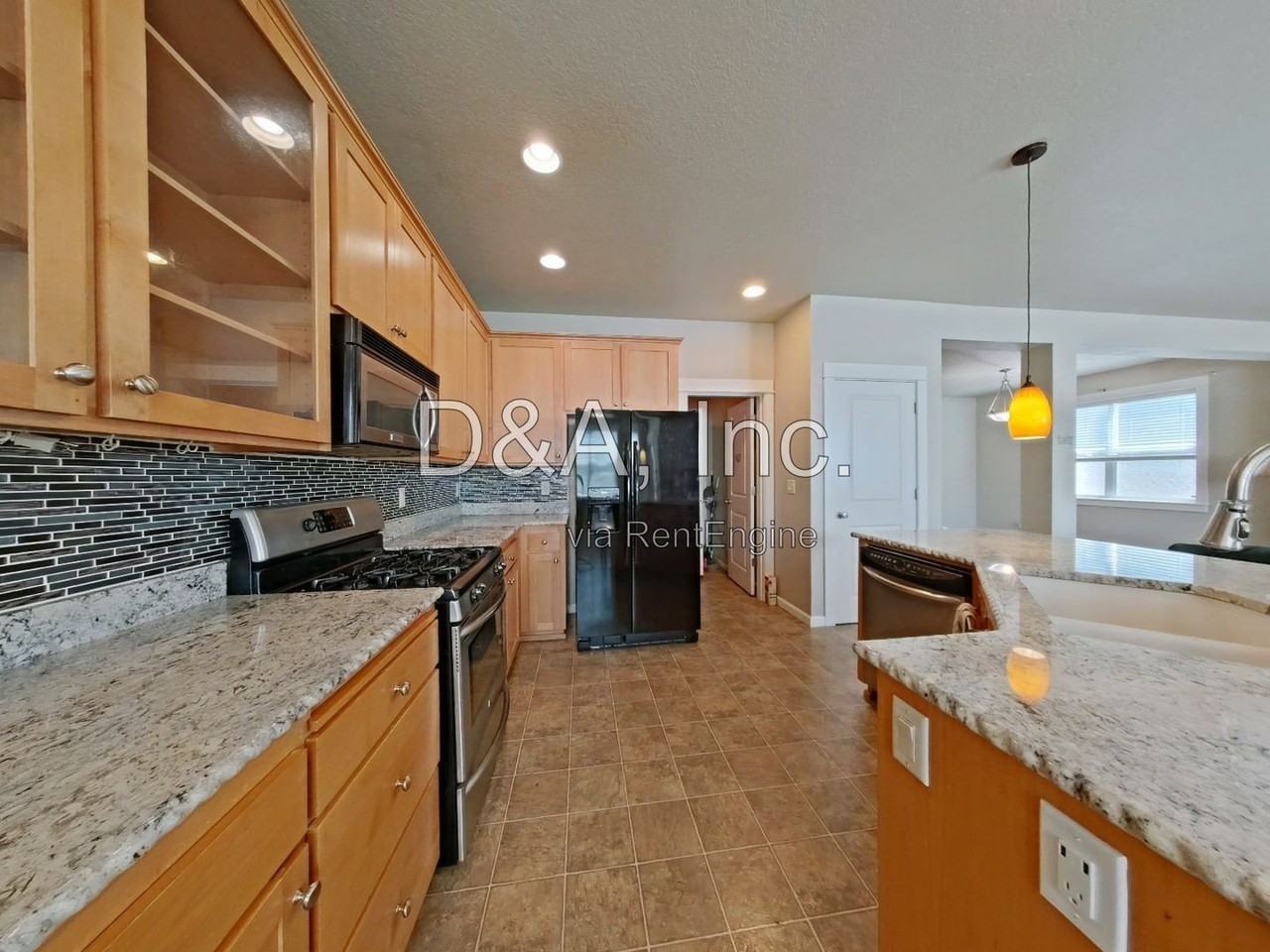 2156 Marten Ave Sw - Photo 6 of 18