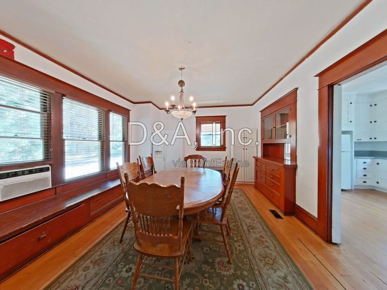 744 Sw 14th St - Photo 6 of 25