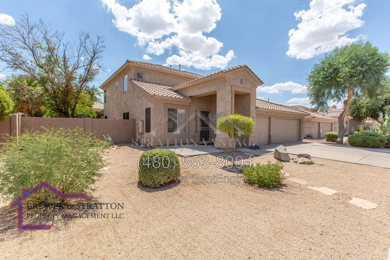 1373 W Longhorn Dr - Photo 2 of 50