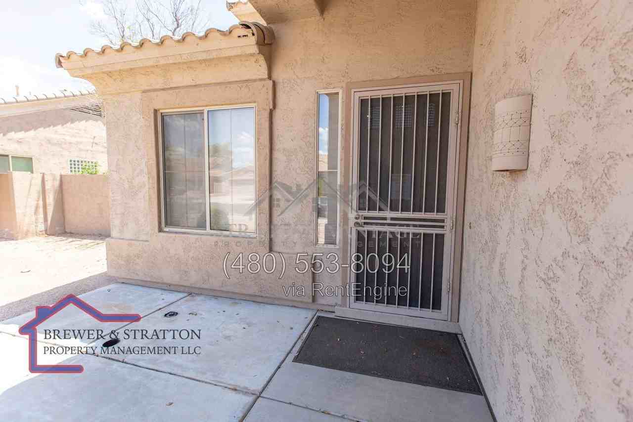 1373 W Longhorn Dr - Photo 5 of 50