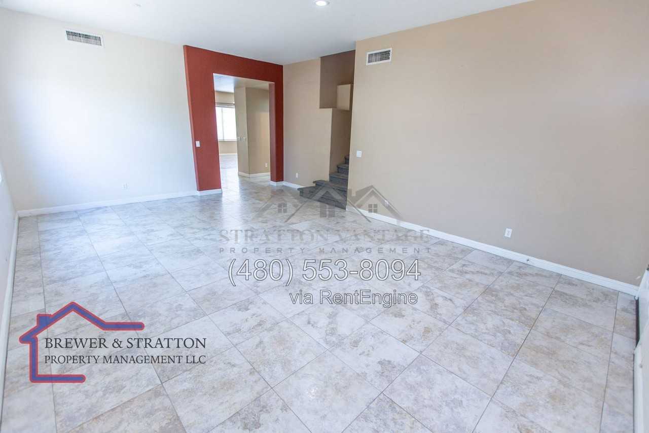 1373 W Longhorn Dr - Photo 7 of 50