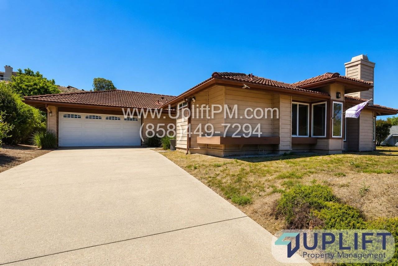 17837 Saint Andrews Dr - Photo 2 of 2
