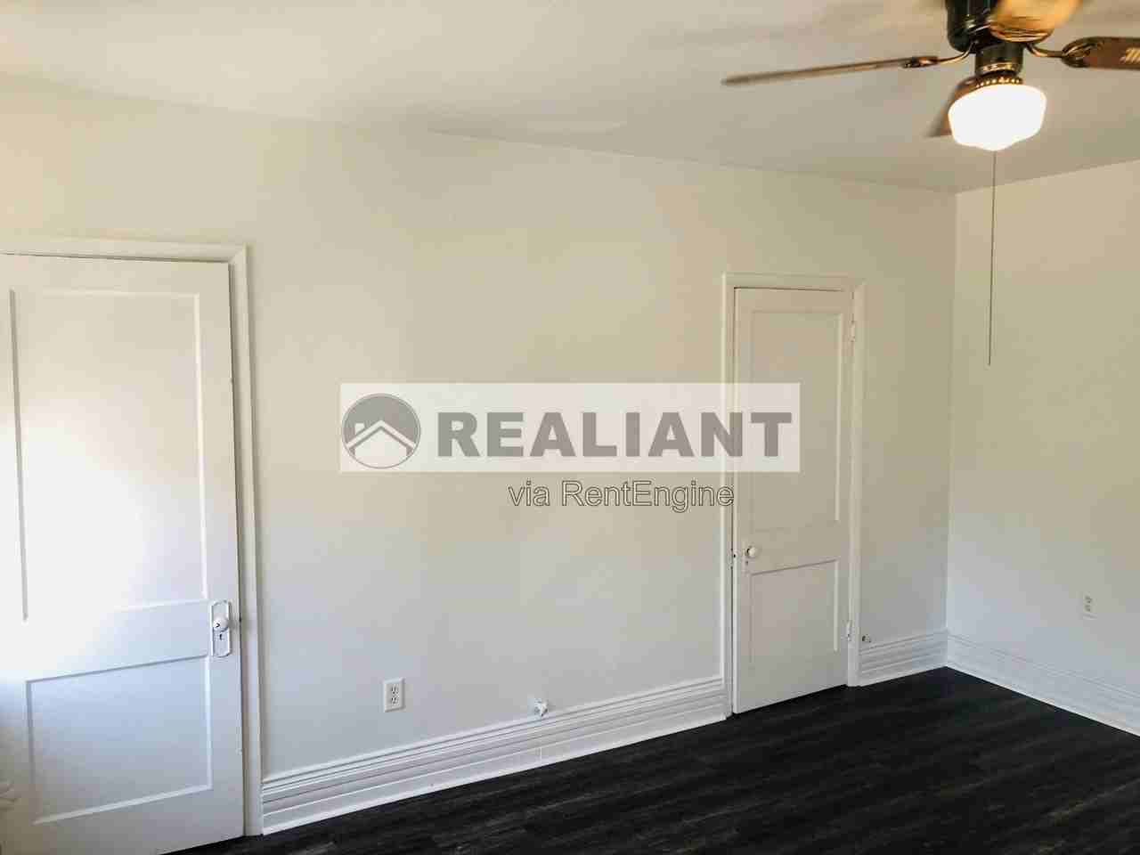 121 E 9th St #2 - Photo 7 of 10
