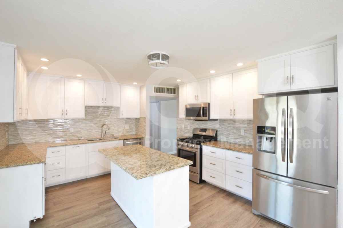 7424 E Polk St - Photo 3 of 22