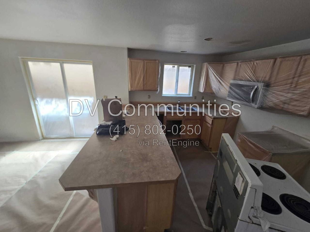 2820 Sw Juniper Ave - Photo 6 of 9