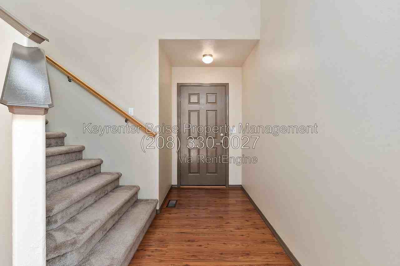 3354 W Wave Dr - Photo 3 of 28
