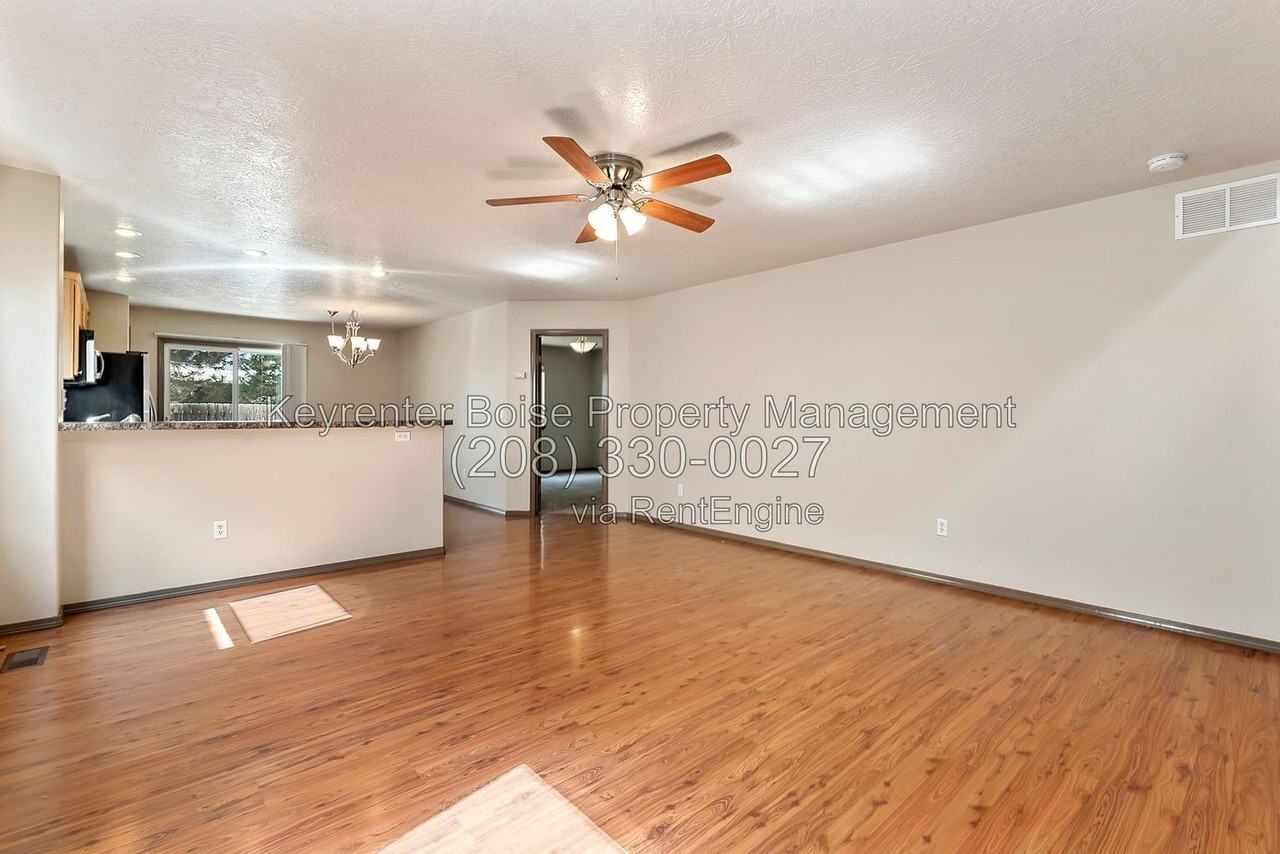 3354 W Wave Dr - Photo 5 of 28