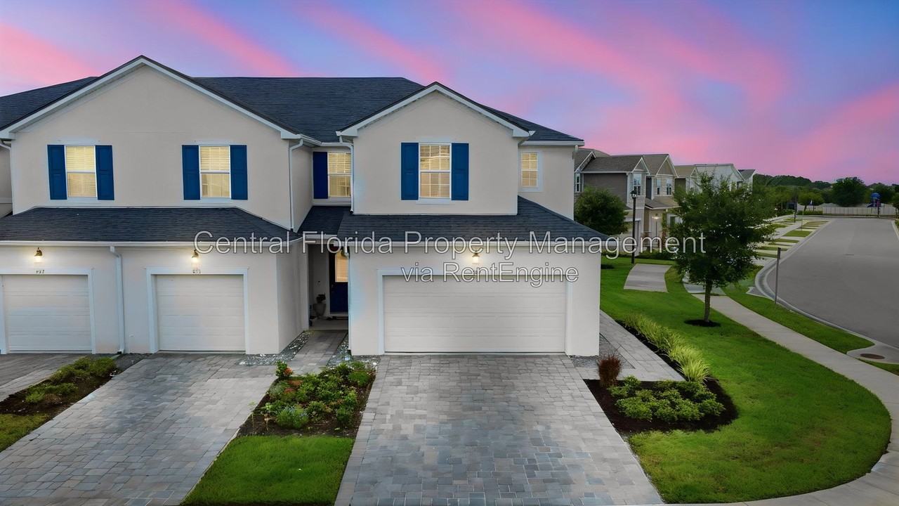 865 Spring Palms Loop #1 - Photo 2 of 35