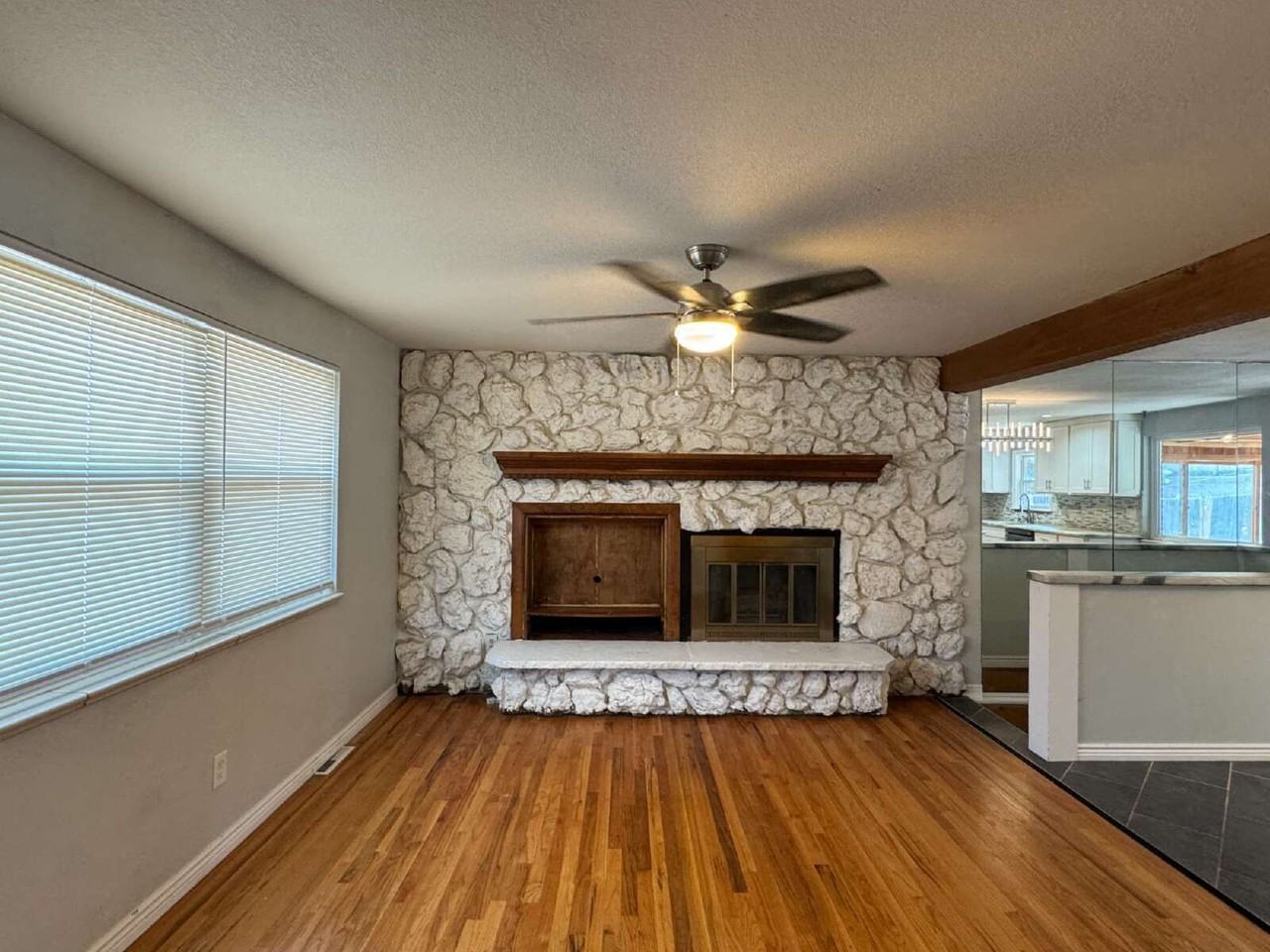 4342 W Quinn Pl - Photo 6 of 38