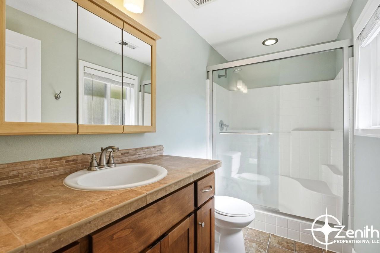 2409 Se 139th Ave - Photo 5 of 38