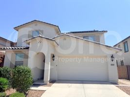 featured image of 5735 S Parkwood