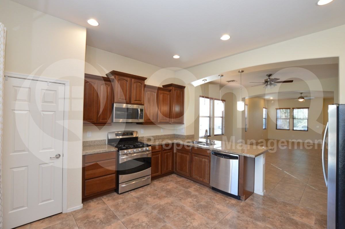 7727 S 39th Way - Photo 3 of 21