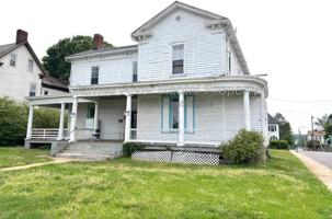 featured image of 1003 Floyd St #3