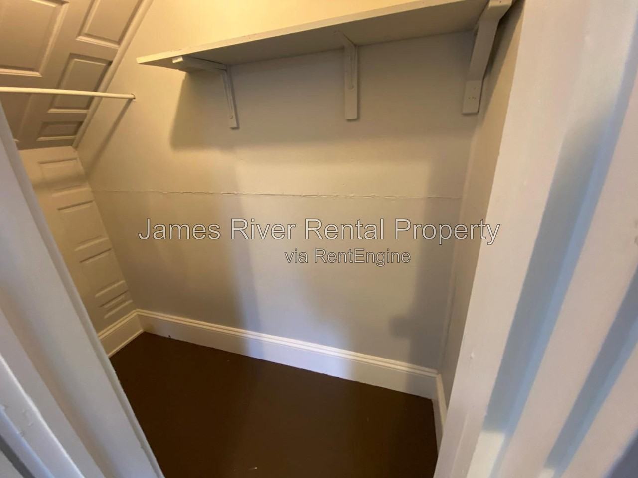 1003 Floyd St #2 - Photo 5 of 13