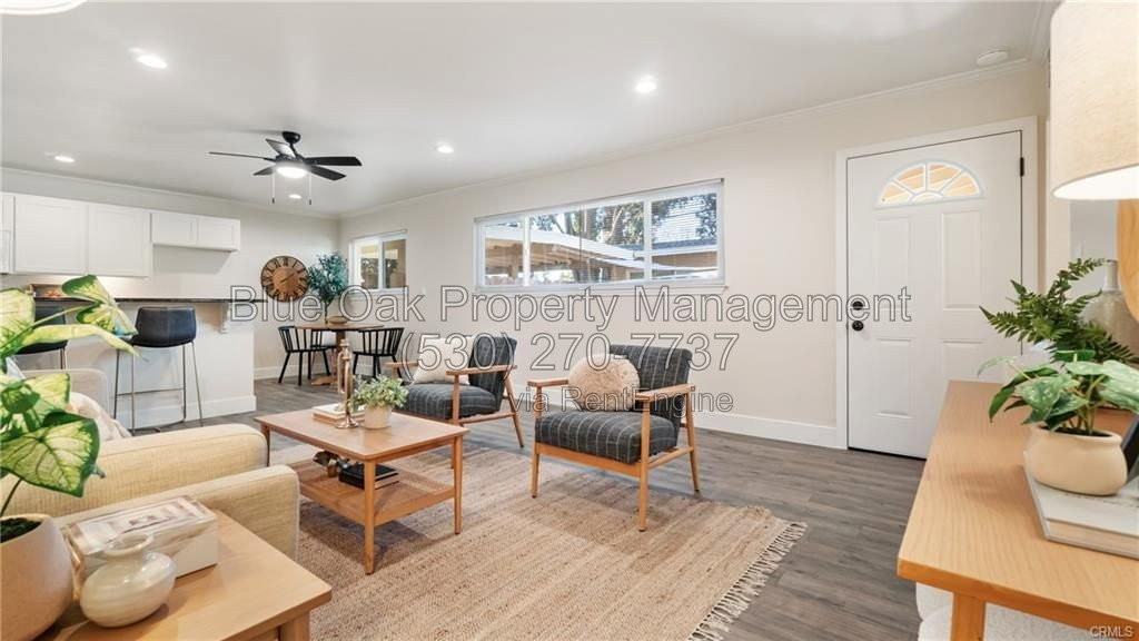141 W Lassen Ave - Photo 3 of 11