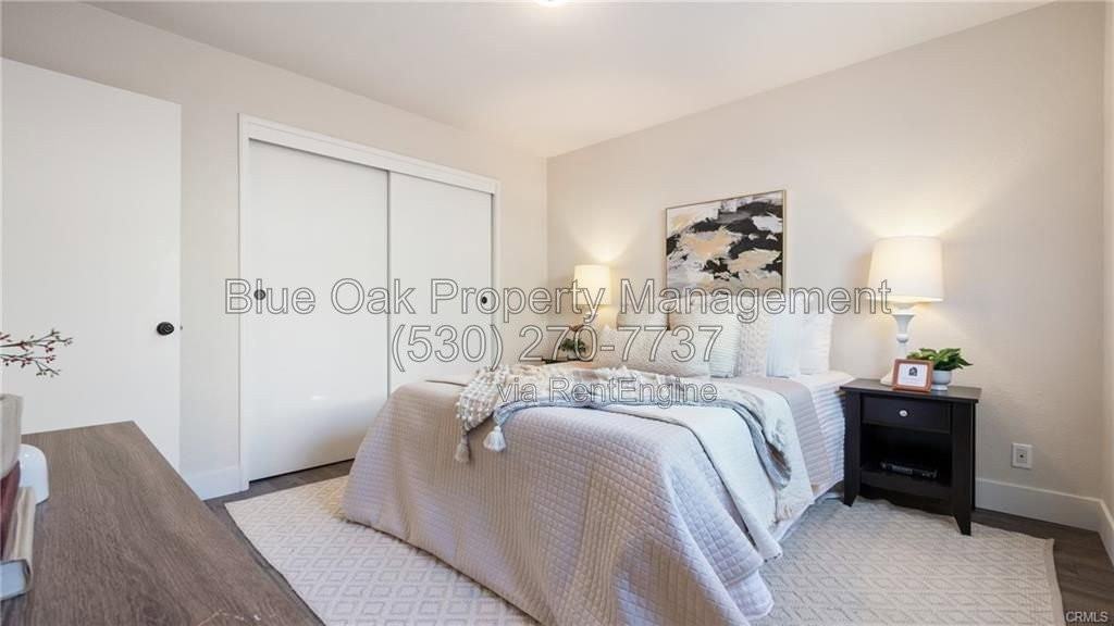 141 W Lassen Ave - Photo 6 of 11