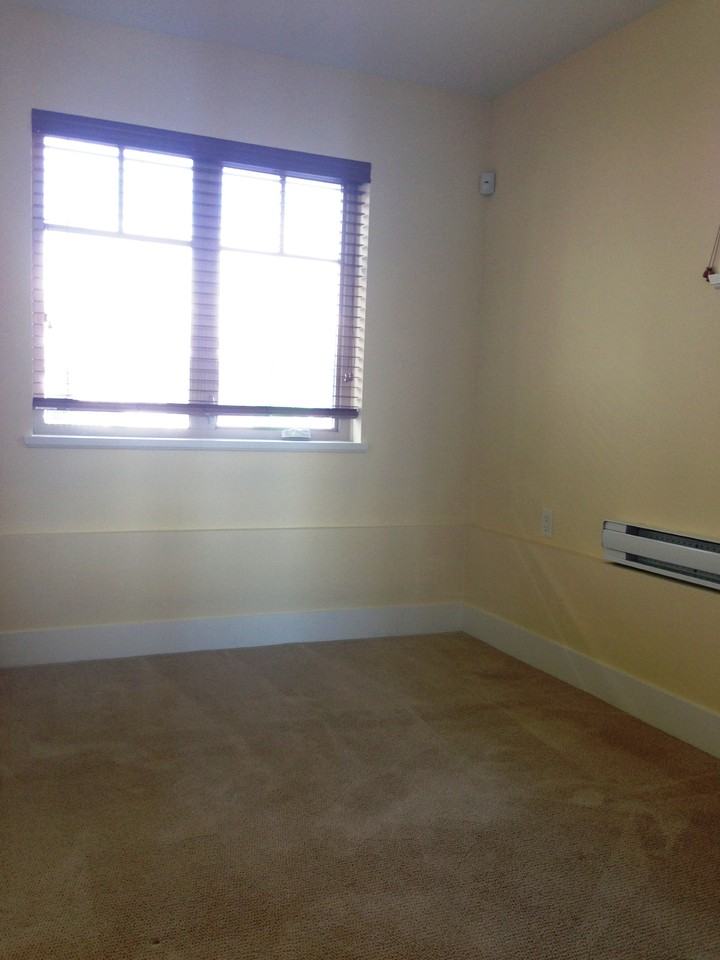 3731 11th Ave W - Photo 6 of 8