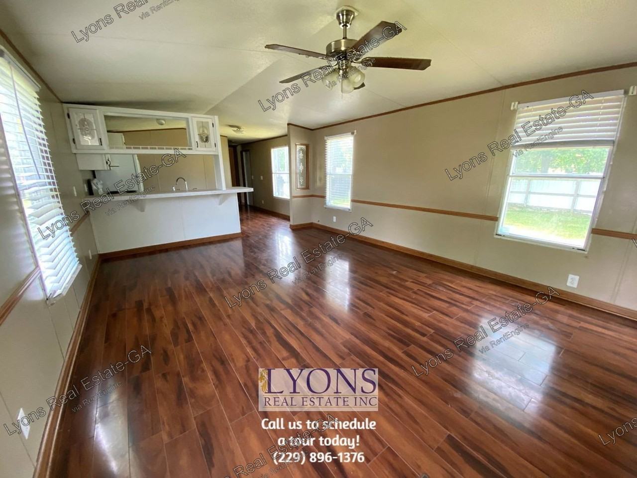 1913 Windsor Ave - Photo 2 of 13