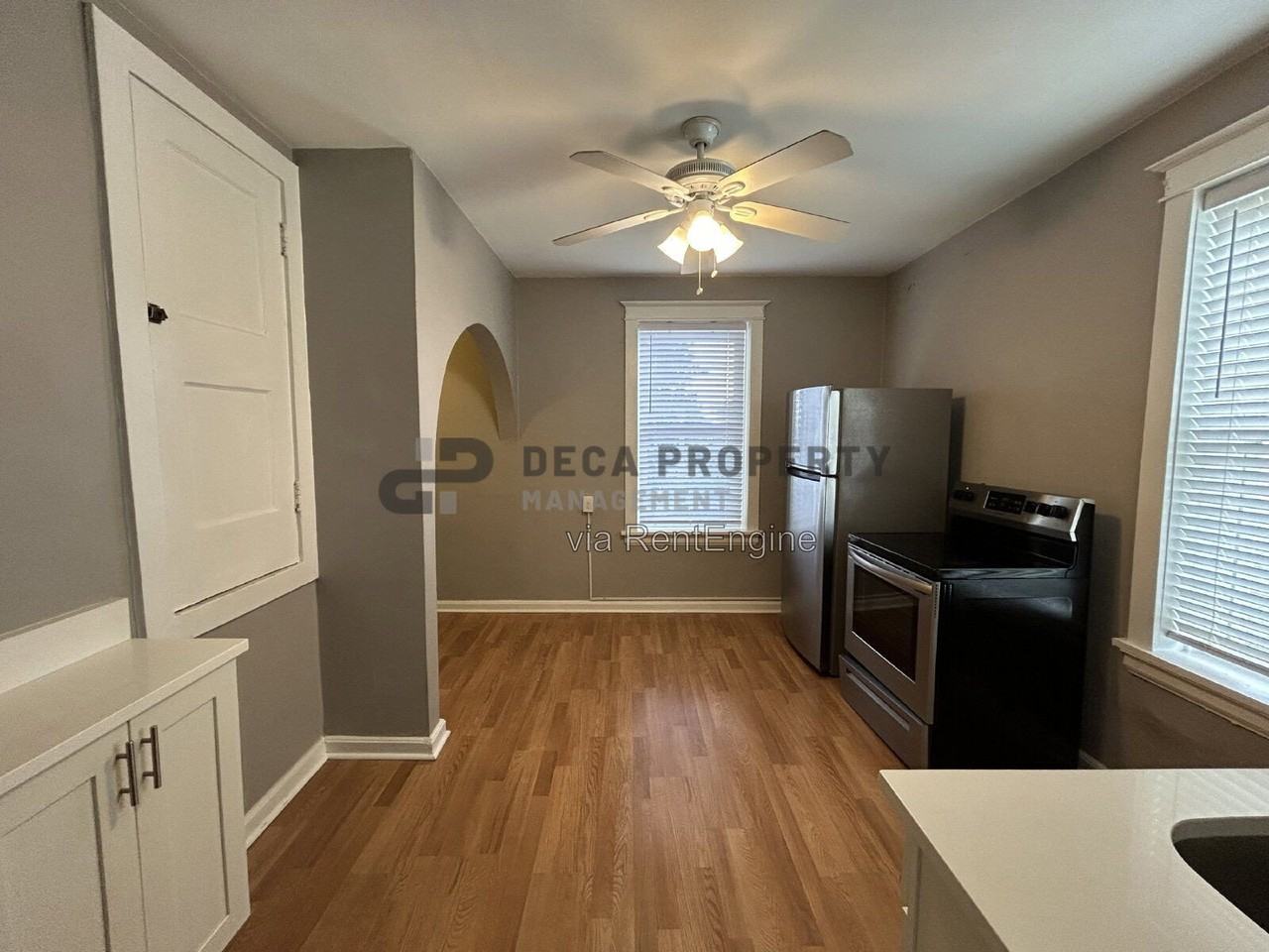 6826 Waldemar Ave #D - Photo 6 of 8